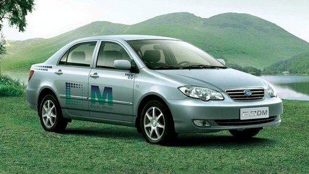 Coches híbridos, híbridos enchufables y eléctricos de rango extendido
