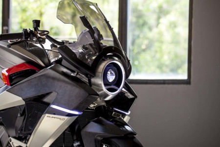 Burasca 1200, la espectacular visión de Aldo Drudi de la Honda VFR 1200F del futuro