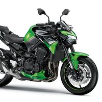 Kawasaki Z900: la naked superventas ahora con más tecnología para los mismos 125 CV