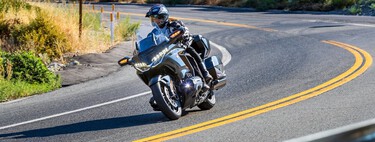 Las copias chinas vuelven a la carga: esta moto parece una Honda Gold Wing, pero en realidad tiene 2.400 cc y ocho cilindros