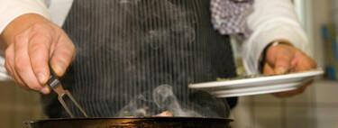 Cómo limpiar las cacerolas y sartenes que están negras por detrás: la mejor manera de recuperarlas