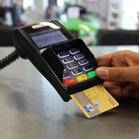 Los pequeños negocios y los pagos con tarjeta, se paga más pero cada vez cantidades menores