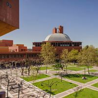 "Ellos lideran y la IA les sigue": siete universidades españolas nos cuentan cómo están implantando la IA en clase