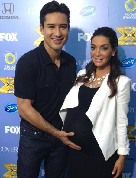 Mario Lopez ya tiene la parejita