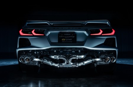 Hennessey revela el escape para que conviertas tu Corvette C8 es una fiera de la pista