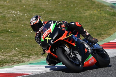 Aprilia Rsv4 X 2019 1