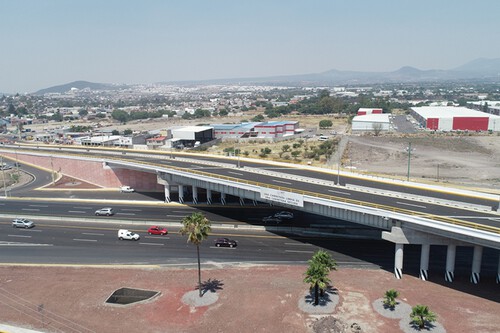 Claudia Sheinbaum anuncia ampliación de autopista México-Querétaro: pasará de 10 a 12 carriles para reducir el congestionamiento