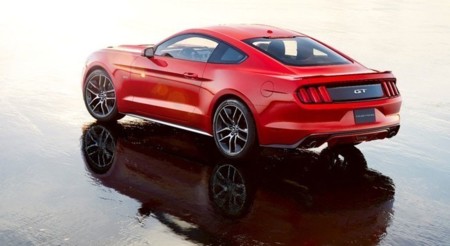 Si te vas a comprar un Ford Mustang, en Europa hay otros 2.199 tipos como tú ahora mismo