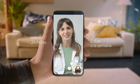 Movistar entra en la telemedicina con consultas remotas, análisis de síntomas por IA y planes personalizados para ponerse en forma
