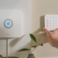 Amazon deja a precio de liquidación su sistema de alarma y seguridad con sensores de contacto y detectores de movimiento 