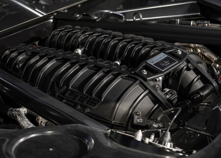 Chevrolet motor v8