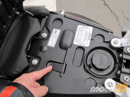 Support De Béquille Centrale Pour Aprilia Mana 850 GT (2009-2014) - Occasion En état Fonctionnel