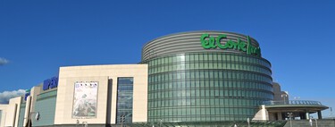 Una tele Ambilight de 65 pulgadas por solo 41,64 euros al mes en El Corte Inglés: además viene con Movistar Plus+ de regalo