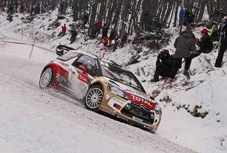 Rallye Monte-Carlo 2013: Sébastien Loeb controla, Dani Sordo se coloca tercero