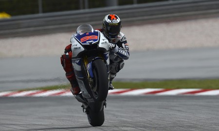 Jorge Lorenzo Caballito Al Ganar Titulo Malasia 2010