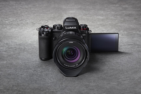 Panasonic Lumix S5, nueva sin espejo full frame de tamaño compacto y concepción híbrida para usuarios avanzados