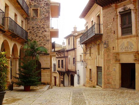 Palma De Mallorca Una Calle Del Pueblo Espanol Panoramio