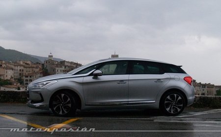 Citroen-DS5-presentacion-06