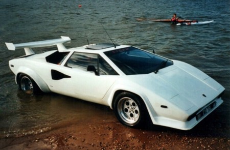 Lamborghini Countach Anfibio2