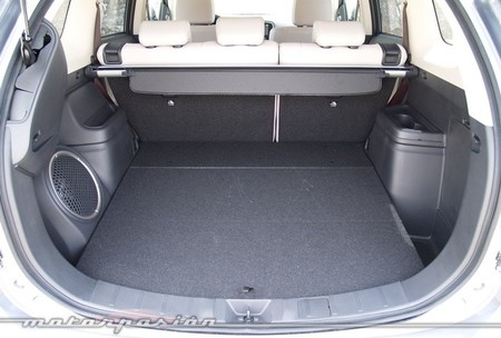 mitsubishi-outlander-phev-28