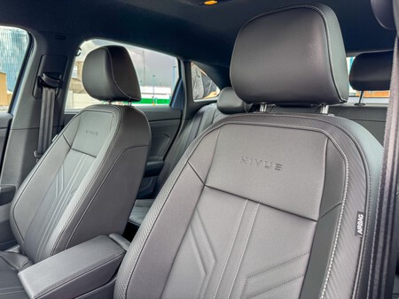 Volkswagen Nivus 2026 interior
