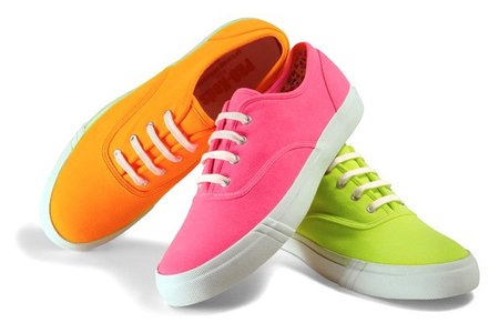Zapatillas 'Neon' de Opening Ceremony, colorido en tus zapatos