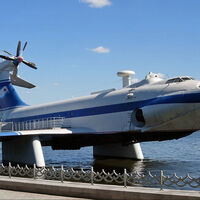 Conheça o bizarro e impressionante ecranoplano, a mistura de avião e navio feito pela URSS na guerra fria que parecia saído de um filme de ficção 