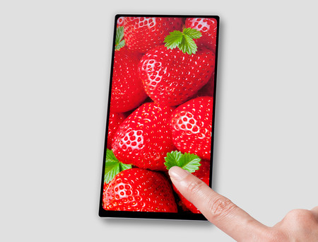 JDI empieza a producir la pantalla LCD de seis pulgadas con ratio 18:9 que llevaría el futuro flagship de Sony