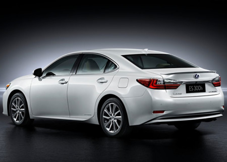 Lexus Es 2016 800x600 Wallpaper 05