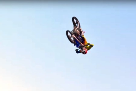 Por cosas como éstas el Nitro Circus se está convirtiendo en un monstruo mediático