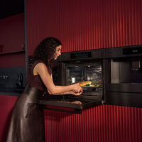 Hornos, lavadoras, frigoríficos y más con descuentos de hasta 660 euros: última oportunidad de aprovechar las rebajas de marzo de AEG