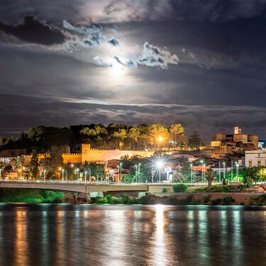La alcazaba más grande de España no está en Málaga, está en una ciudad mucho menos turística: Badajoz 