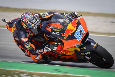 Remy Gardner manda en los FP2 pero Marco Bezzecchi se queda con el mejor tiempo del día en Moto2