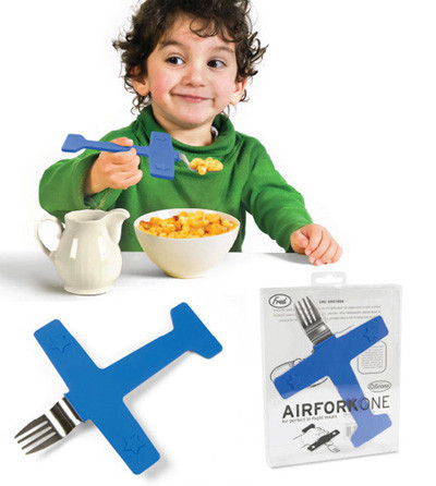 Abre la boca que viene el aviooón