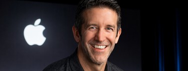 "Un tipo obsesionado con el producto". Quién es en John Ternus y qué podemos esperar de su inminente andadura como CEO de Apple