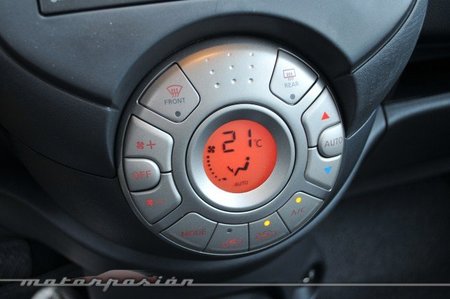 Nissan Micra CVT Mando Climatizador