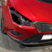 Esconder navajas en la defensa para evitar que te roben los faros del auto en México. Así funciona este nuevo truco