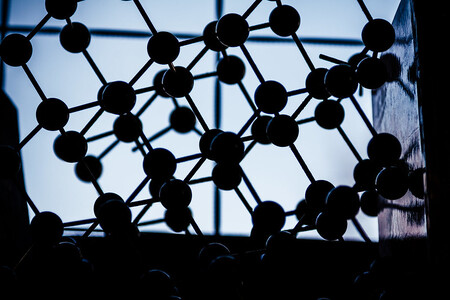 Atoms 01
