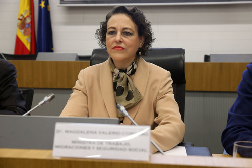 Trabajo no descarta la subida del SMI a 1.000 euros en 2020