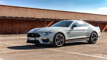 Probamos el Ford Mustang Mach 1: una bestia americana de 460 CV deliciosa, rápida y sedienta