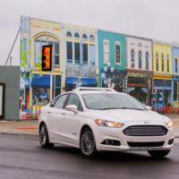 Ford marca a 2021 como el año en que tendrá listos sus primeros vehículos autónomos