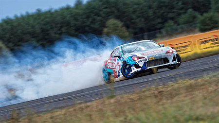 El drift más rápido del mundo de la mano de un Toyota GT86 con más de 1.000CV