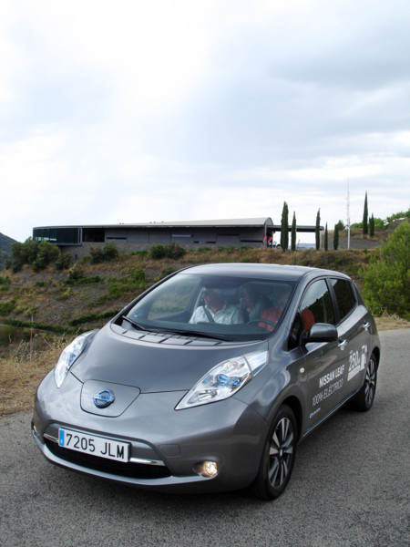 Innovación, tradición y sostenibilidad: del Priorat a Barcelona con el Nissan Leaf