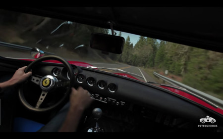 Este vídeo de un Ferrari 250 GTO en carretera de montaña es justo con lo que querías empezar el día