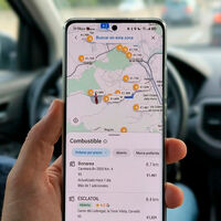 Con el precio de la gasolina disparado, Google Maps y Waze son imprescindibles: así me ahorro un buen pico cuando voy a repostar 