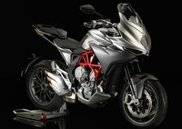 Salón de Milán 2013: MV Agusta Turismo Veloce y Turismo Veloce Lusso. <em>¡Bellisima!</em>