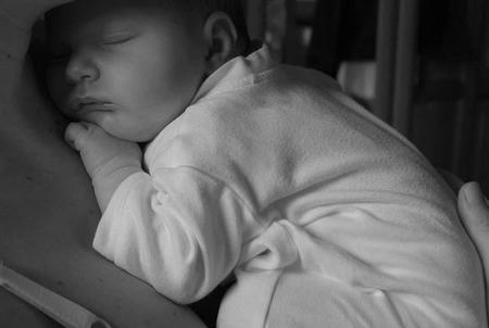 Las madres con depresión pueden perturbar el sueño de los bebés