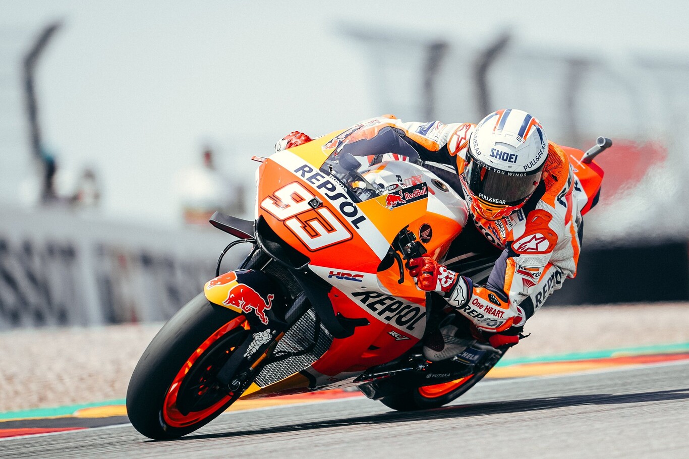¡Ha vuelto! Marc Márquez gana una carrera de MotoGP un año y medio después dominando desde la primera vuelta