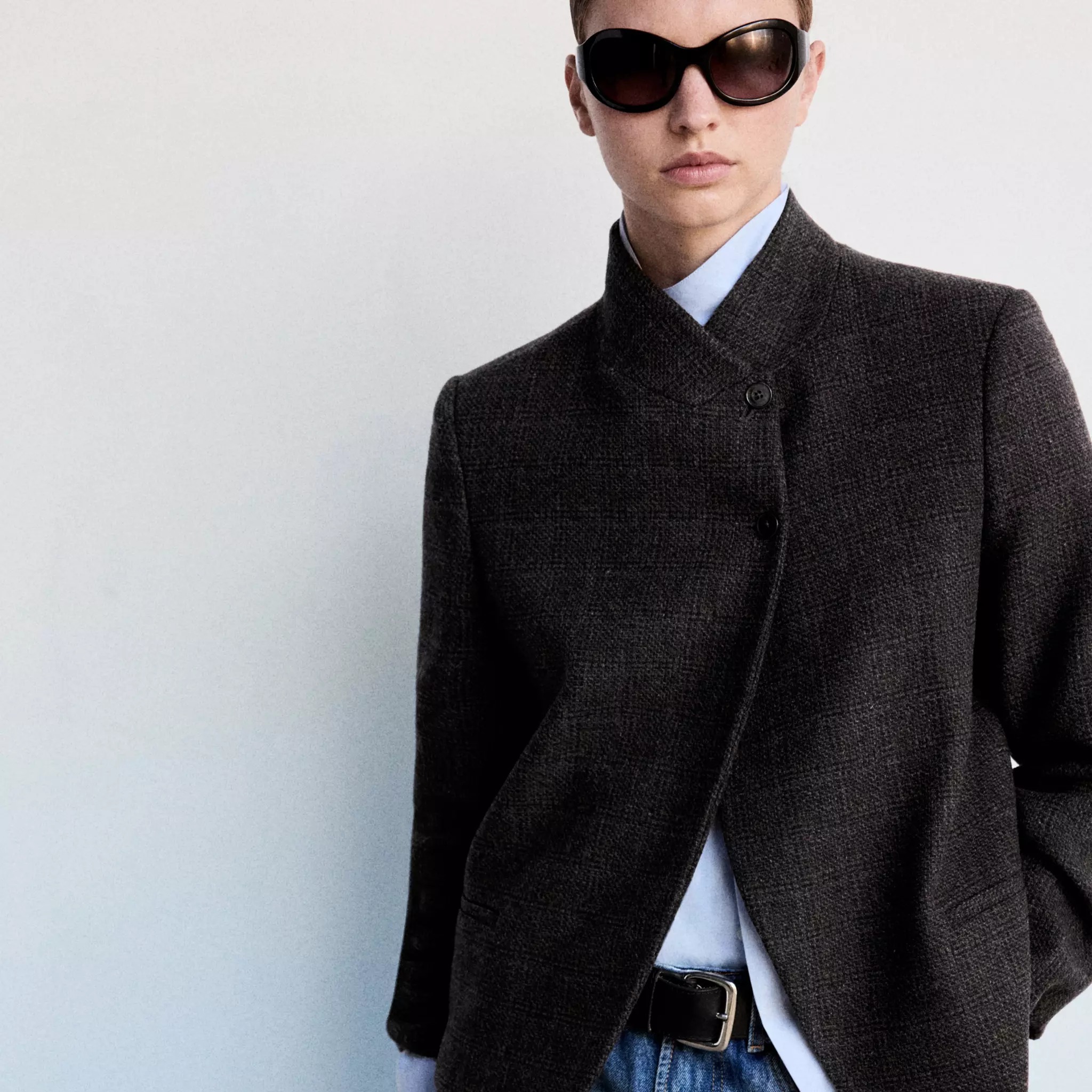 Blazer lana cuello subido
