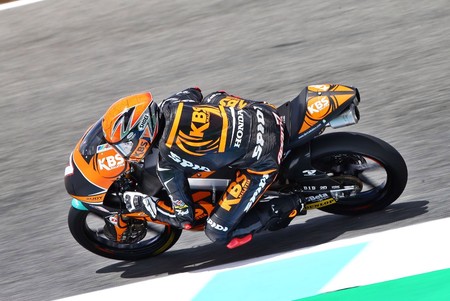 Adam Norrodin inicia el GP de Francia con el mejor tiempo de Moto3